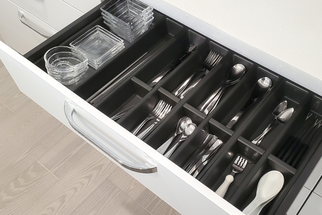 綺麗に整頓されたカトラリー